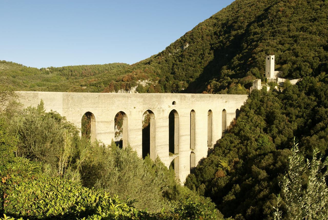 Bed and Breakfast Palazzo Sant'Angelo Spoleto Exterior foto