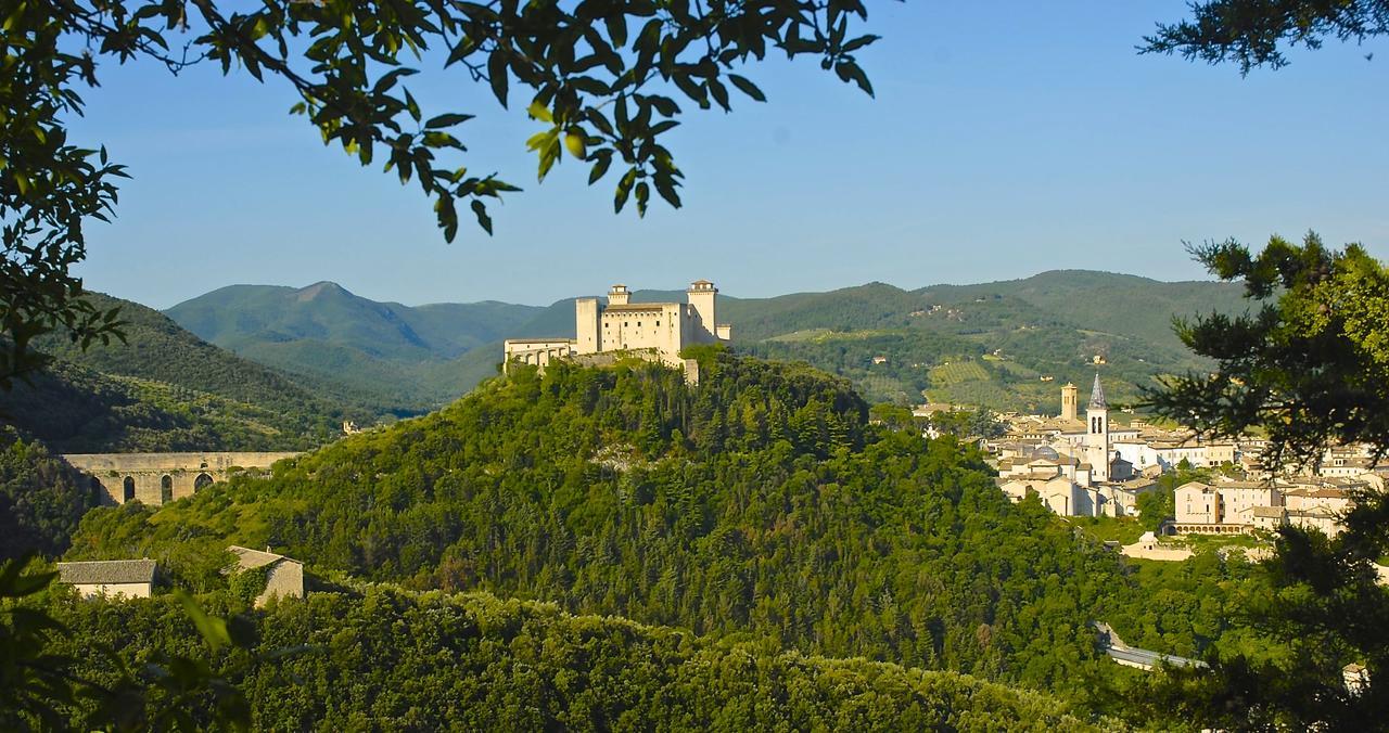 Bed and Breakfast Palazzo Sant'Angelo Spoleto Exterior foto