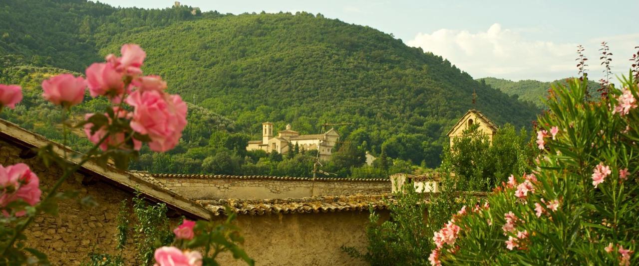 Bed and Breakfast Palazzo Sant'Angelo Spoleto Exterior foto