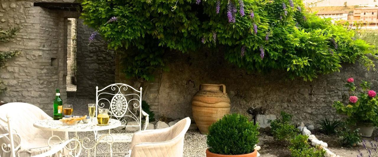 Bed and Breakfast Palazzo Sant'Angelo Spoleto Exterior foto